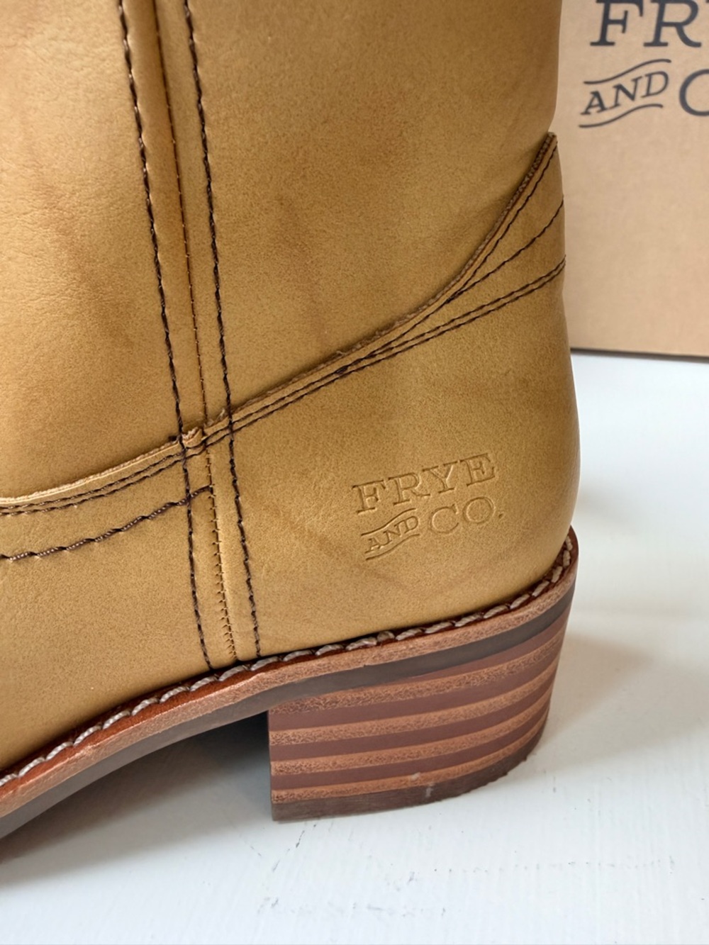 🌼 NWT / IN BOX FRYE & CO. Miranda Boots in BANANA 6.5 - Picture 6 of 16